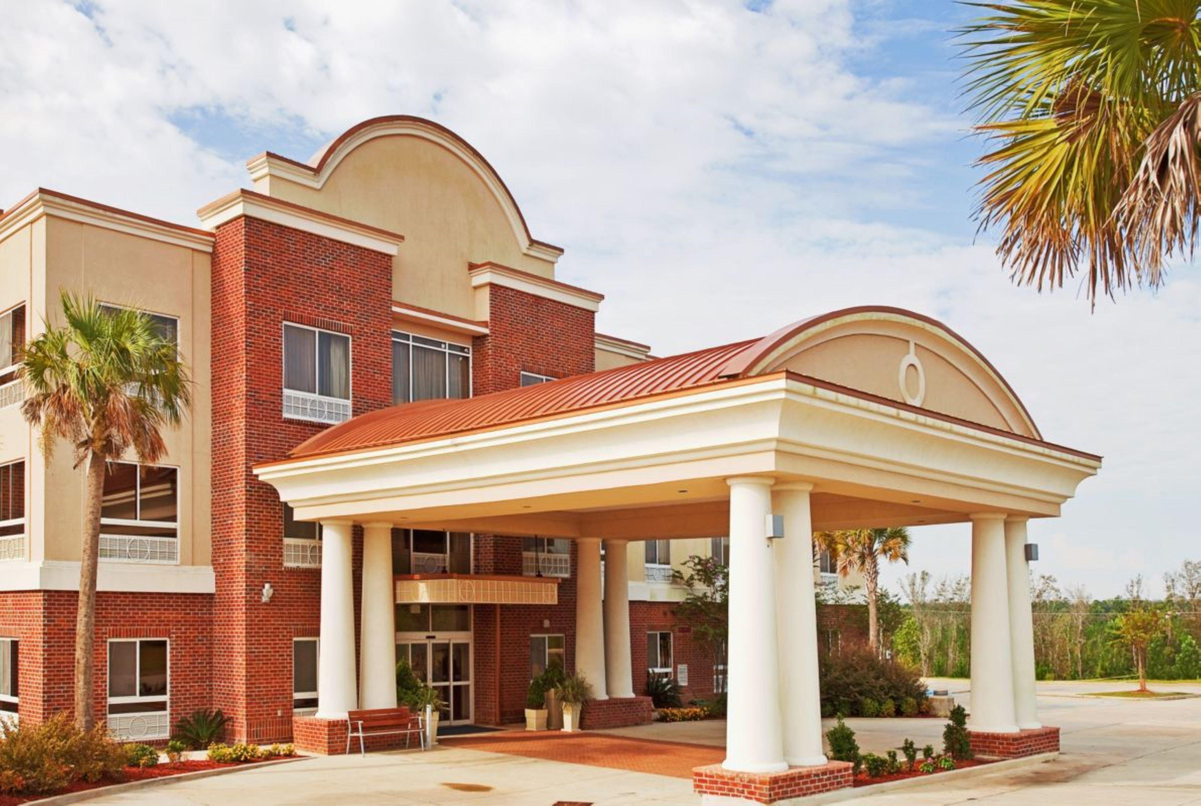 Holiday Inn Express Hotel & Suites Lucedale By Ihg Ngoại thất bức ảnh