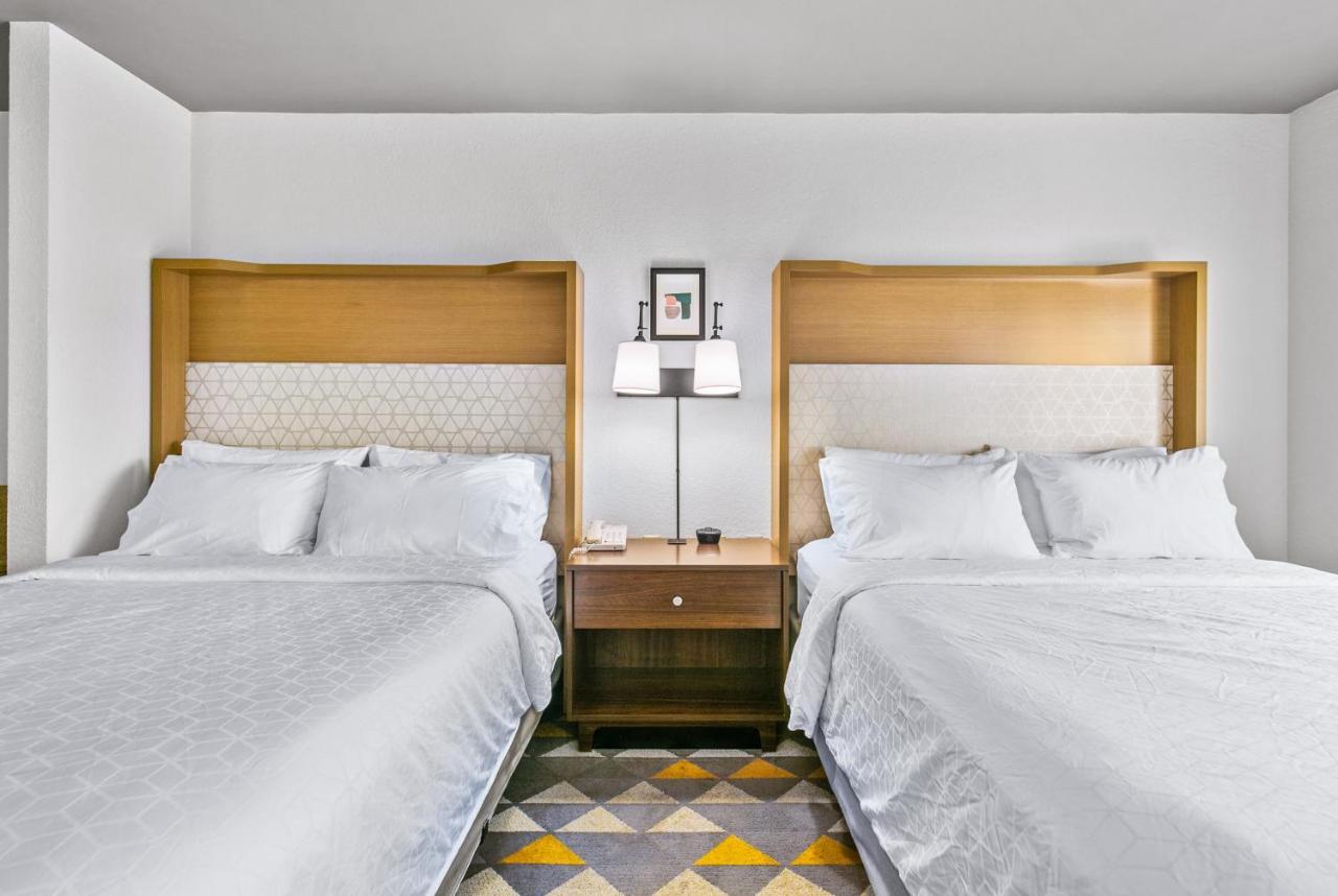 Holiday Inn Express Hotel & Suites Lucedale By Ihg Ngoại thất bức ảnh