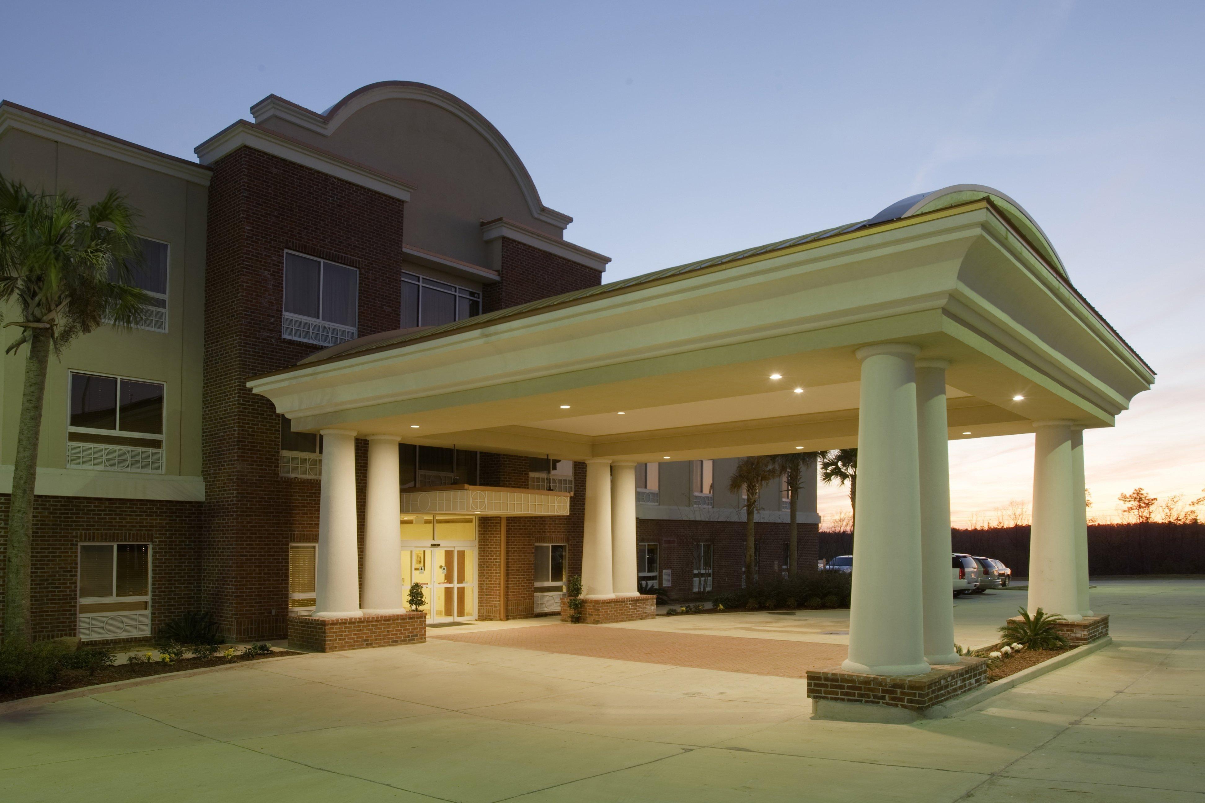 Holiday Inn Express Hotel & Suites Lucedale By Ihg Ngoại thất bức ảnh
